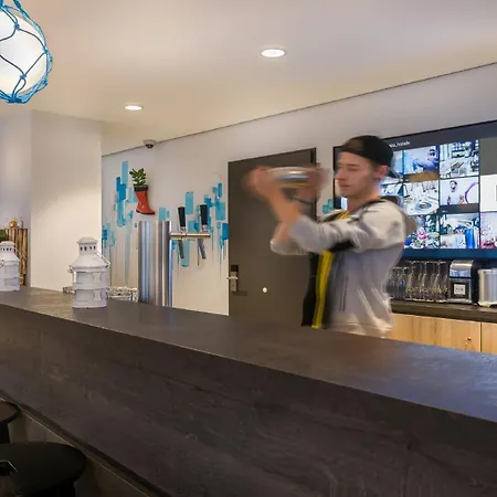 - The Niu, Welly By Ihg